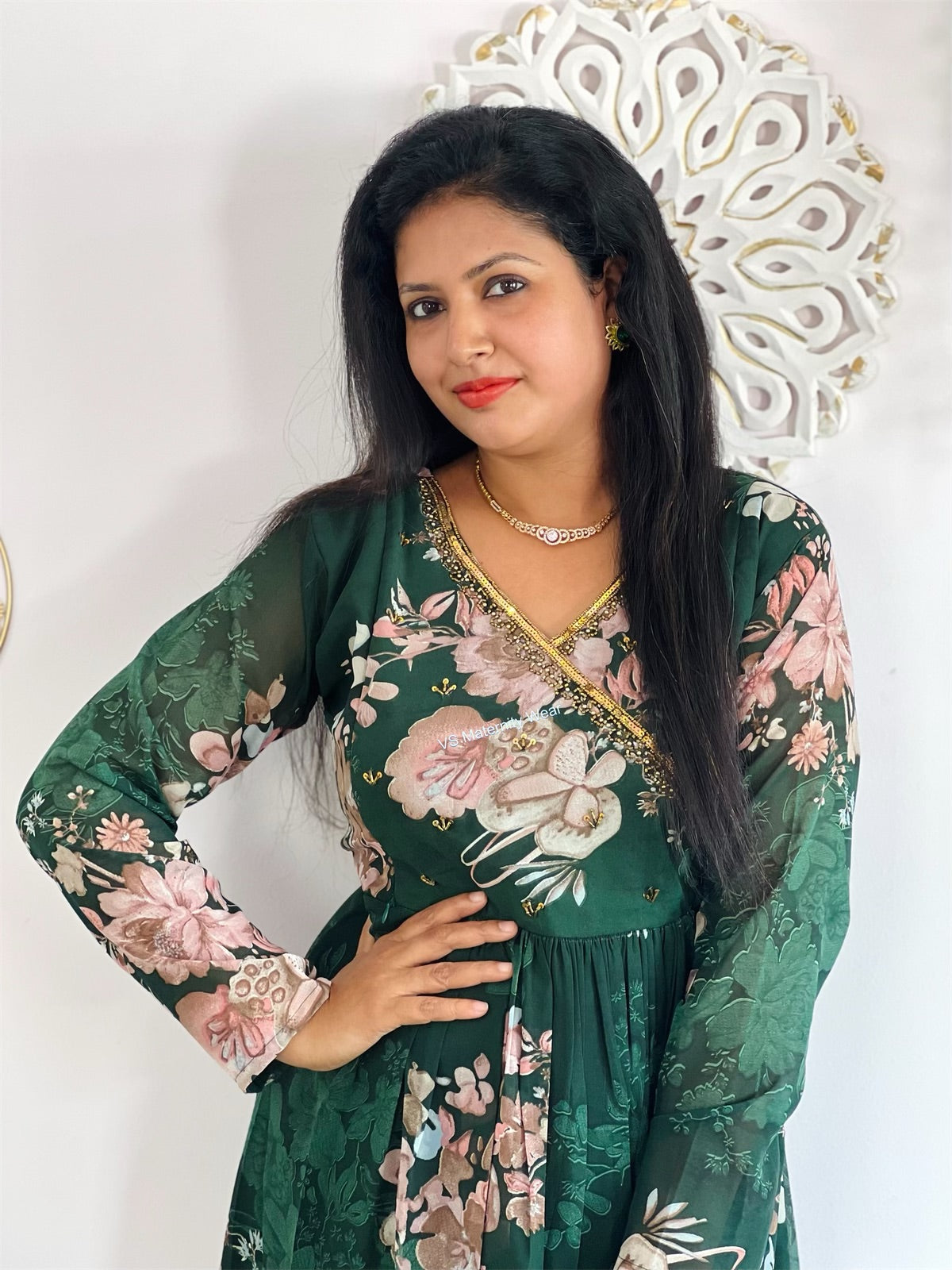 VSMW005-Feeding Dress