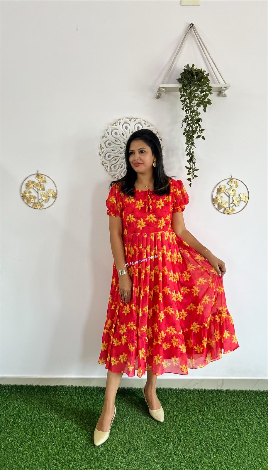 VSMW008-Feeding Dress