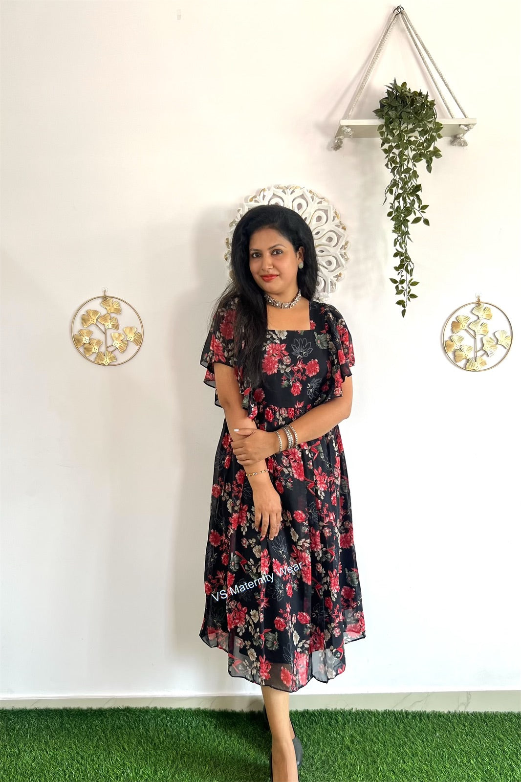 VSMW006-Feeding Dress