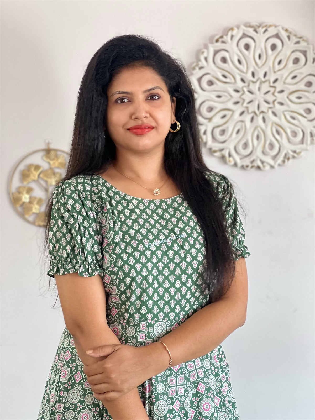 VSMW003-Feeding Dress