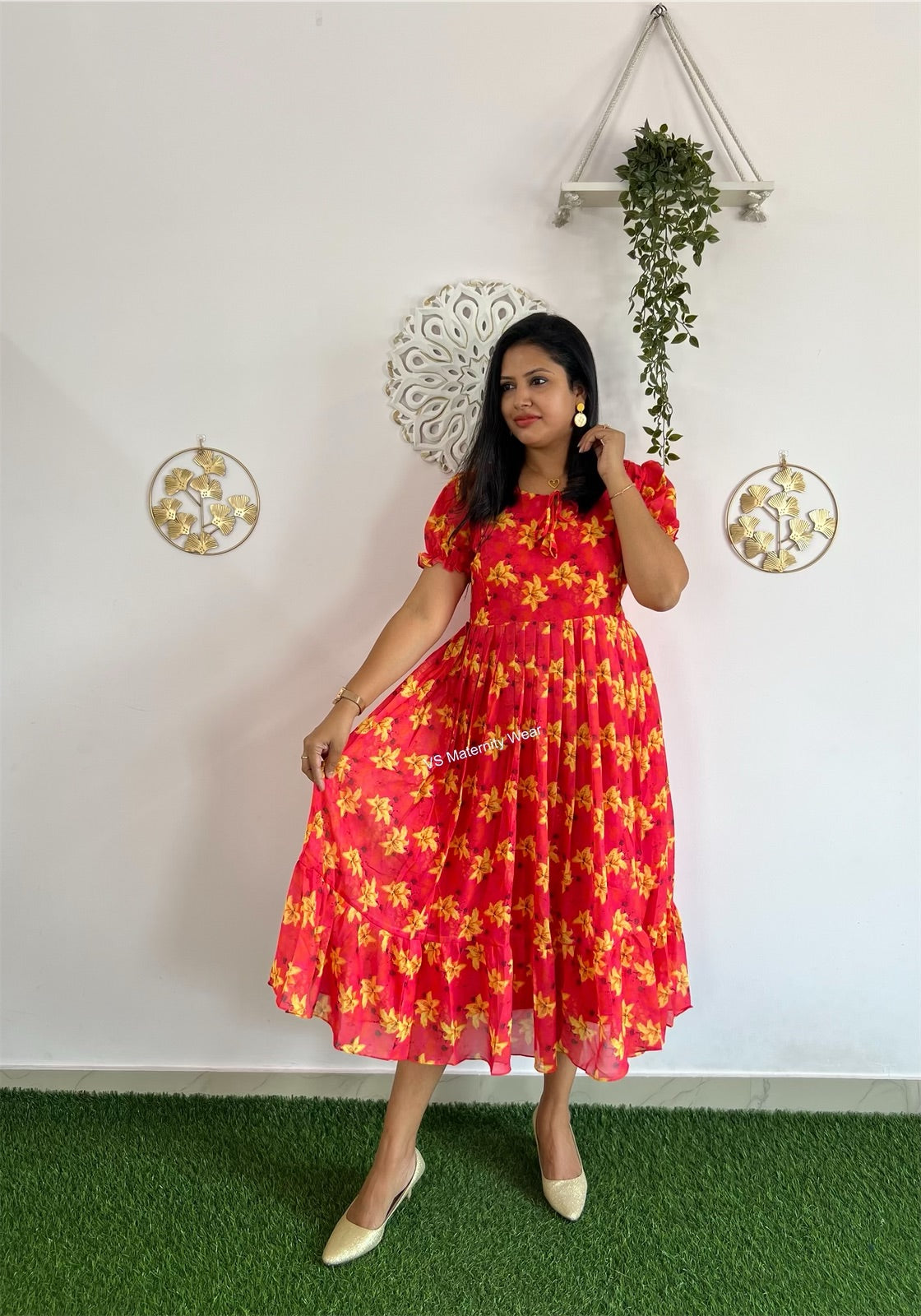 VSMW008-Feeding Dress