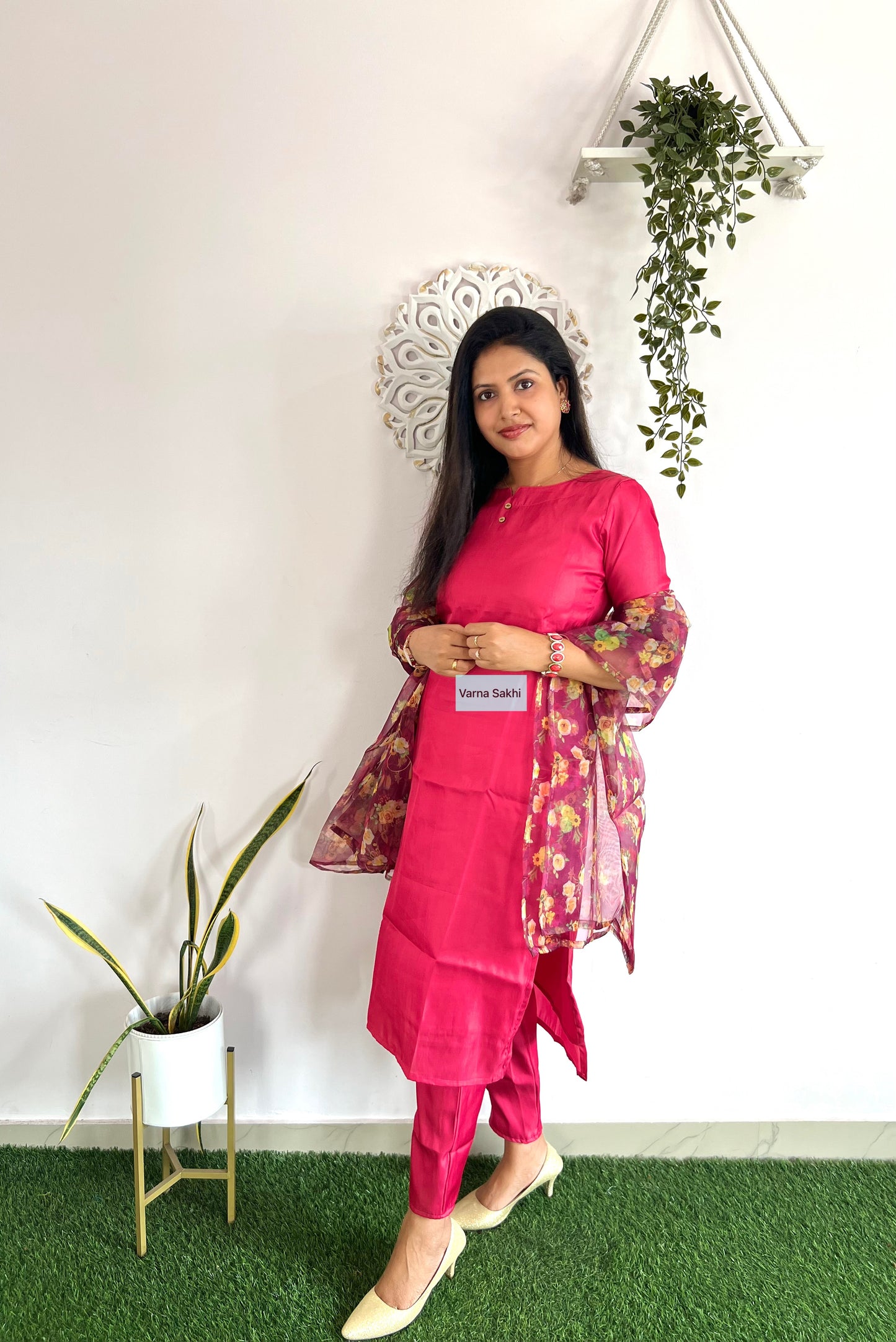 VSGC07- Kurta Pant Set